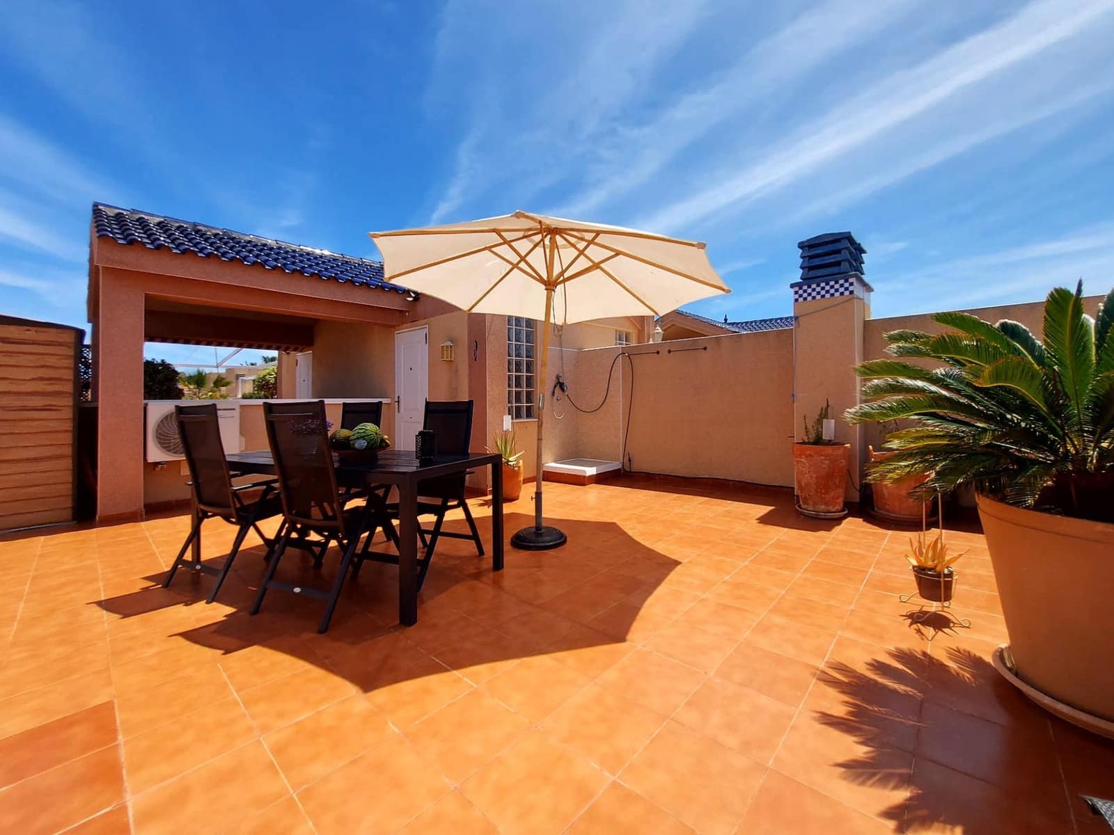 2 Zimmer Penthouse zu verkaufen in Gran Alacant mit Pool - 234.000 € (Ref: 7621811)