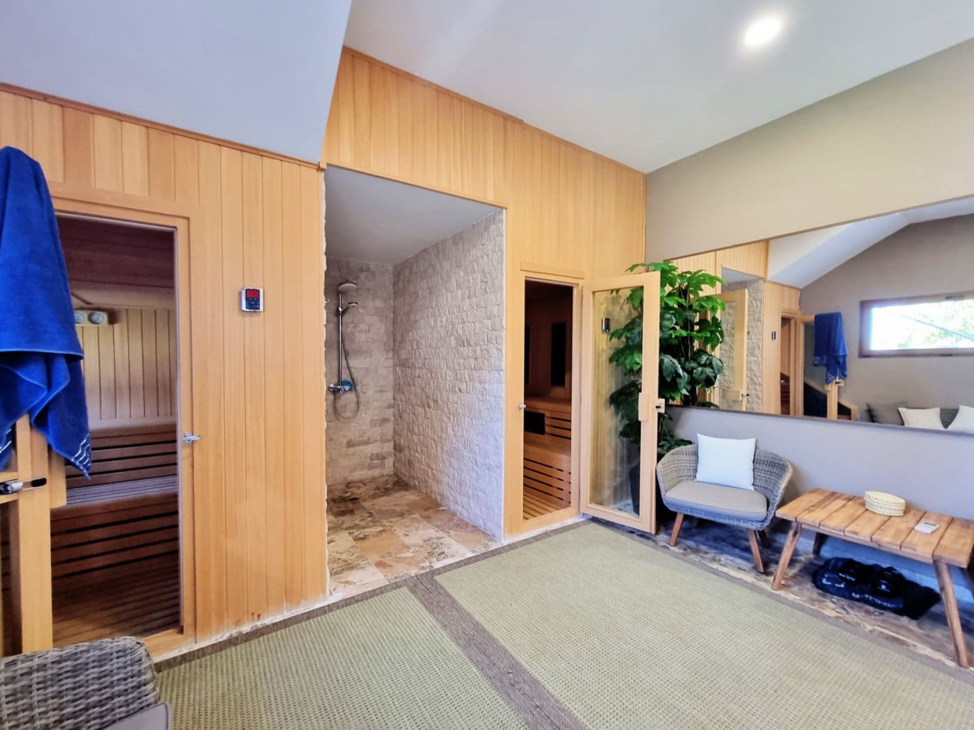 6 soverom Villa til salgs i Cala d'Or med svømmebasseng garasje - € 3 800 000 (Ref: 7665539)