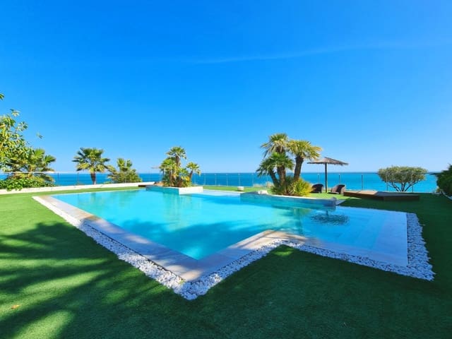 6 soverom Villa til salgs i Cala d'Or, El Campello med svømmebasseng garasje - € 3 800 000 (Ref: 7665539)
