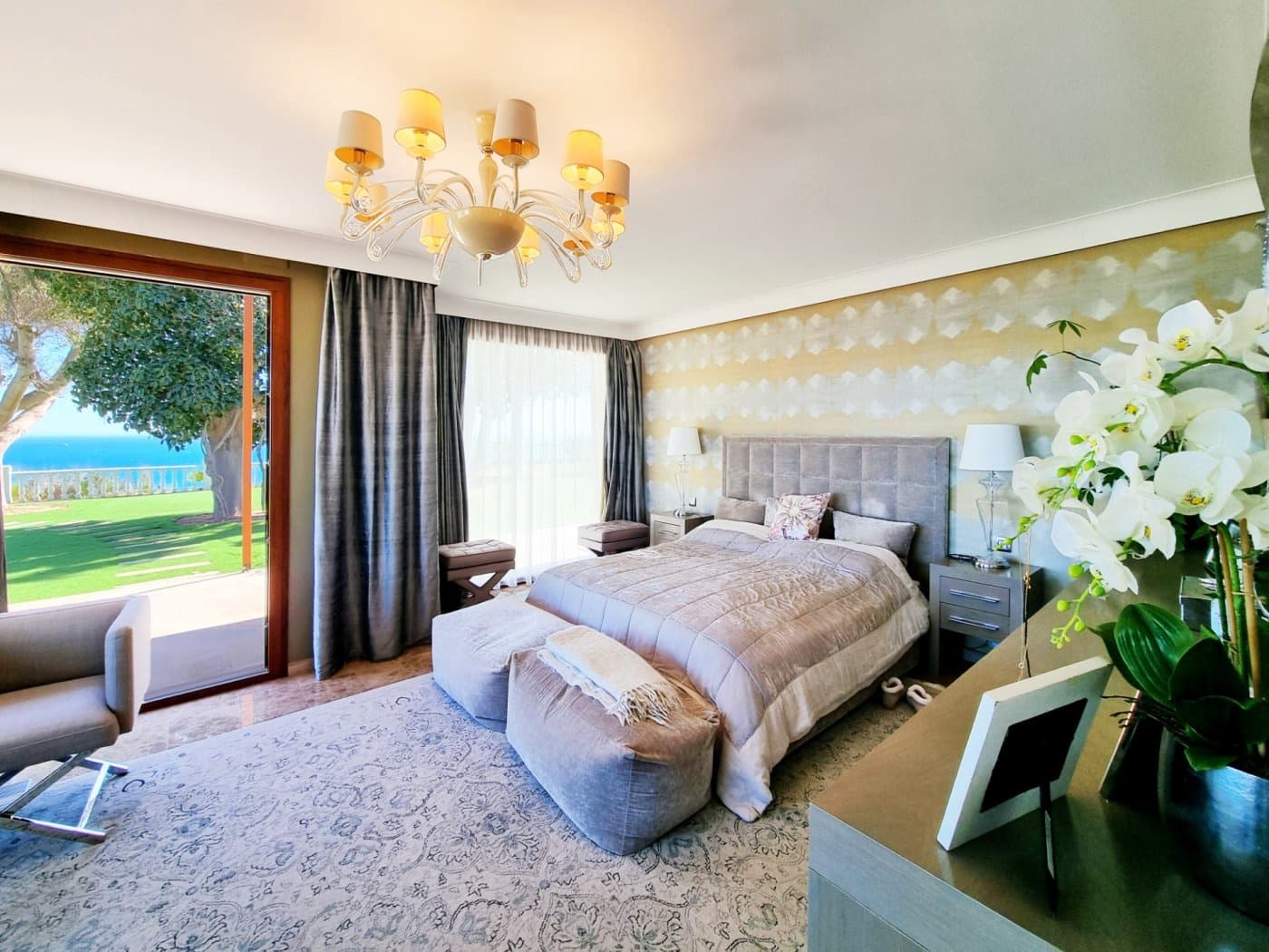 6 soverom Villa til salgs i Cala d'Or med svømmebasseng garasje - € 3 800 000 (Ref: 7665539)