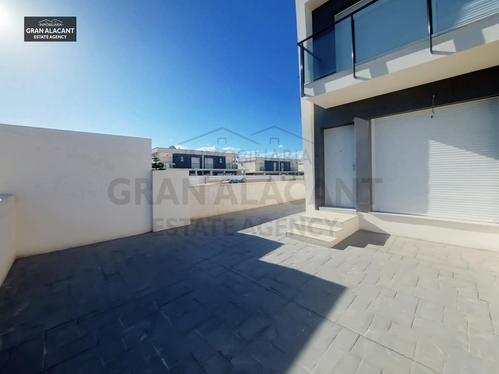 2 sypialnia Bungalow na sprzedaż w Gran Alacant z basenem garażem - 249 990 € (Ref: 8438725)