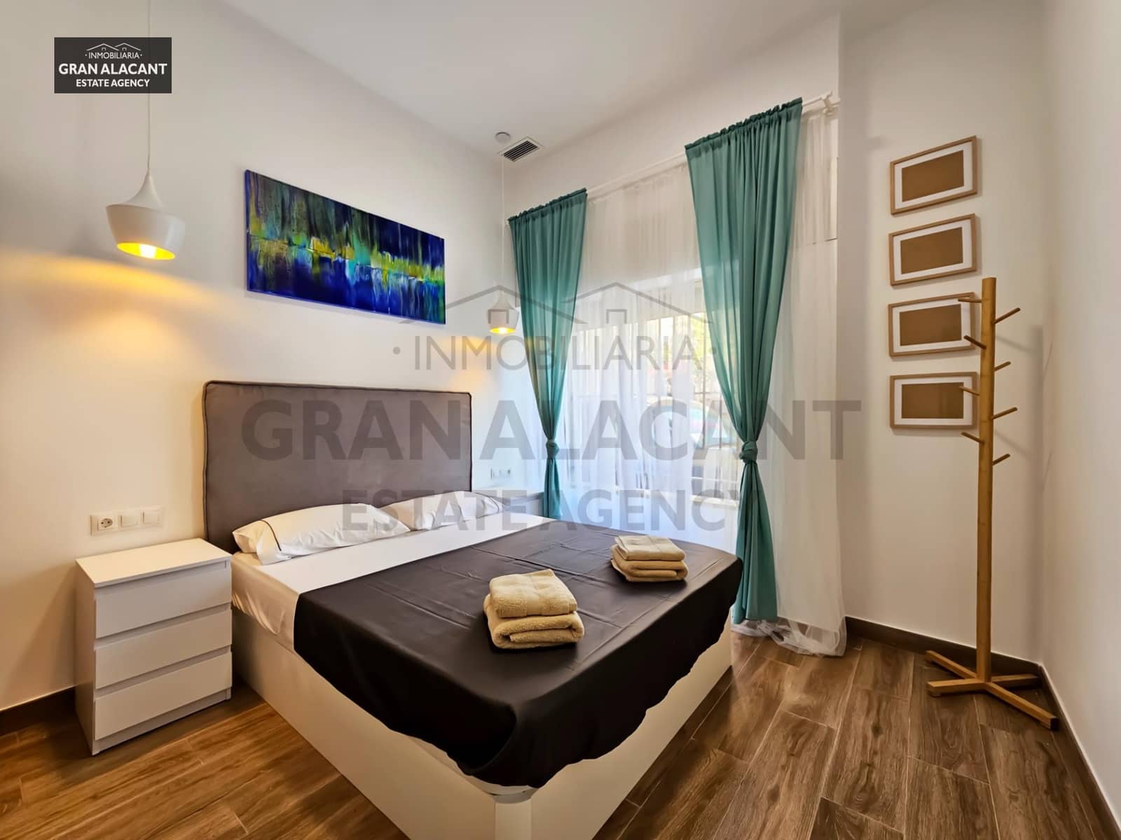 1 bedroom Apartment for sale in Santa Pola - € 164,990 (Ref: 8477950)