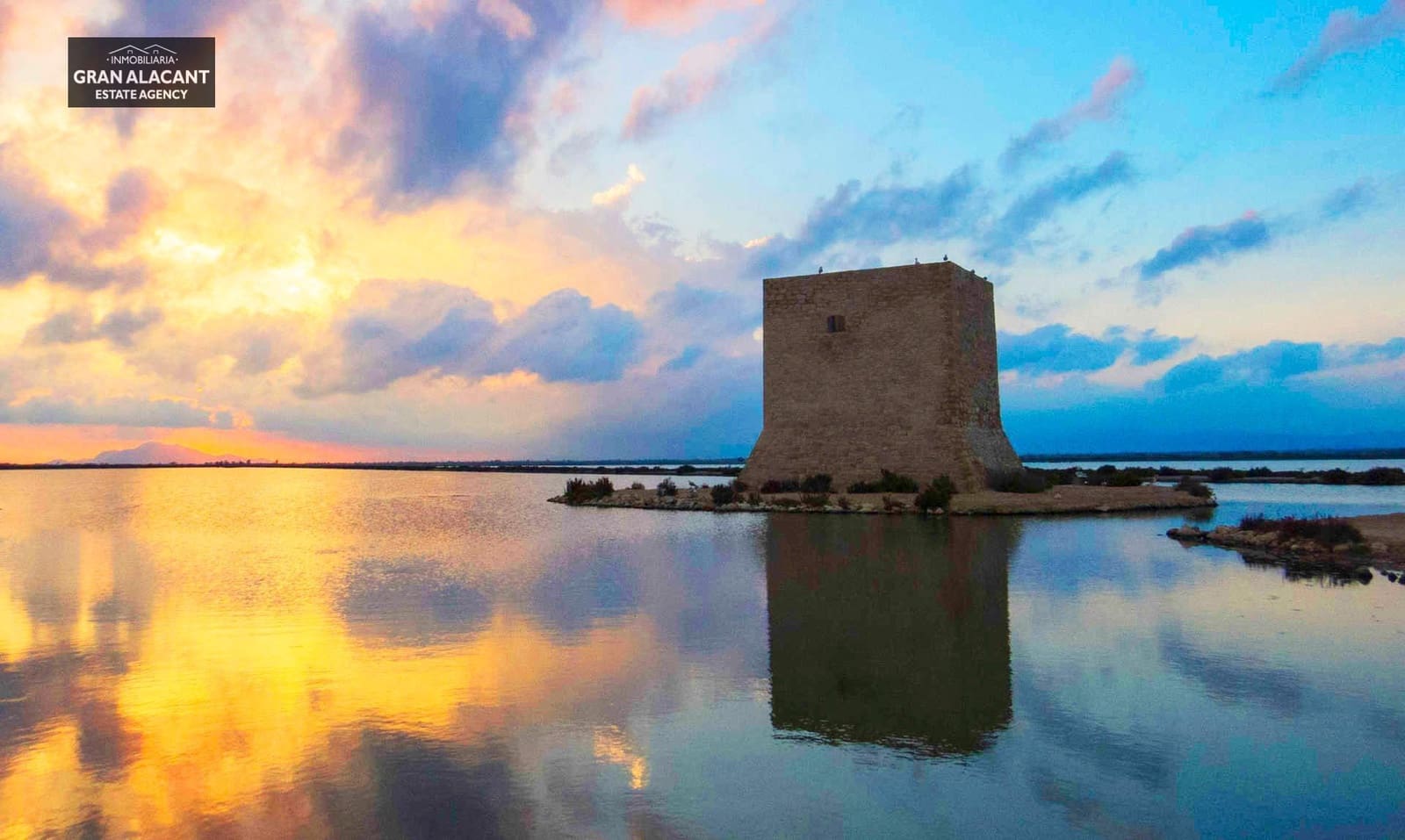 1 bedroom Apartment for sale in Santa Pola - € 164,990 (Ref: 8477950)