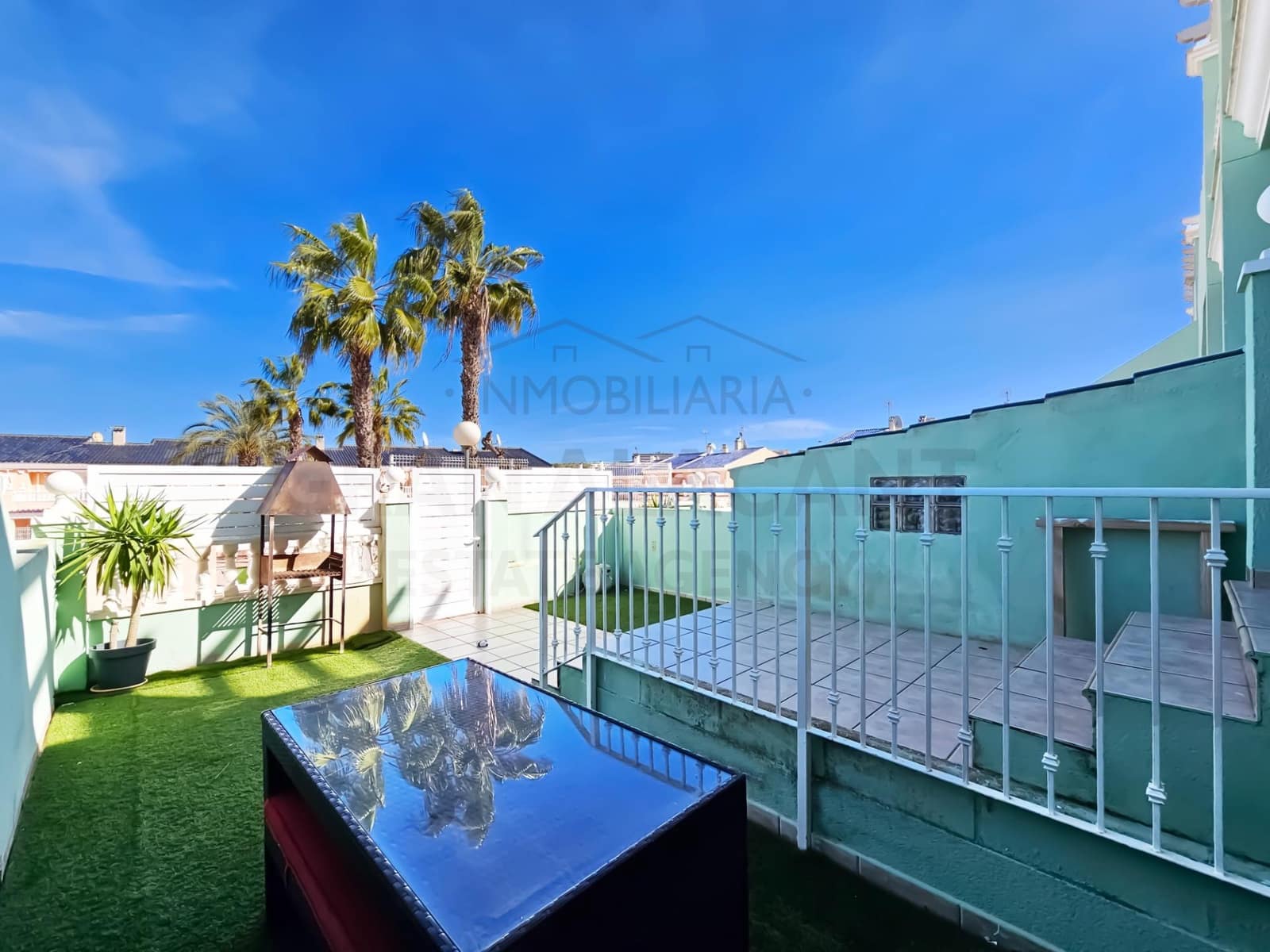 2 soverom Leilighet til salgs i Gran Alacant med svømmebasseng - € 206 000 (Ref: 8865188)