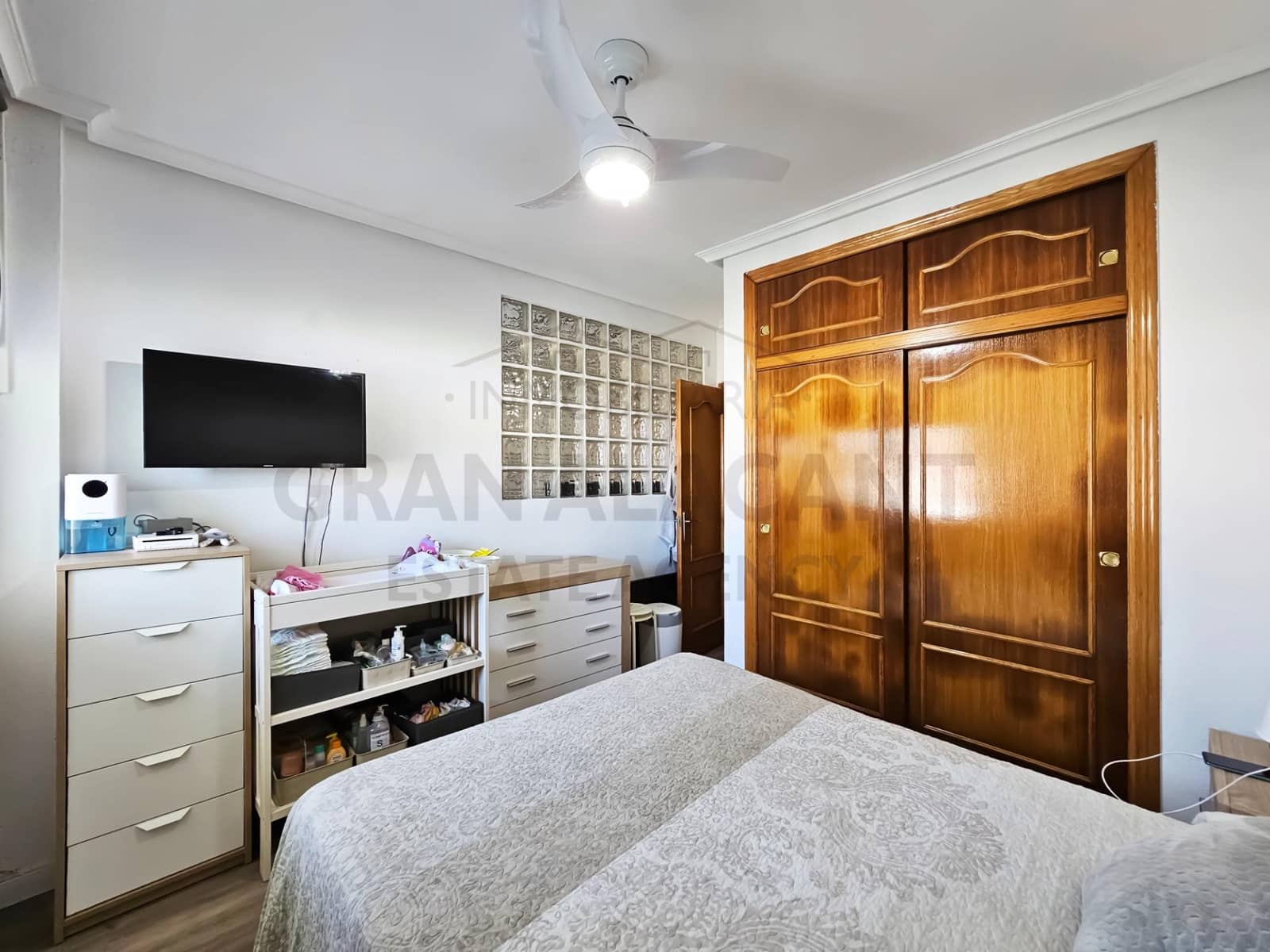 2 soverom Leilighet til salgs i Gran Alacant med svømmebasseng - € 206 000 (Ref: 8865188)