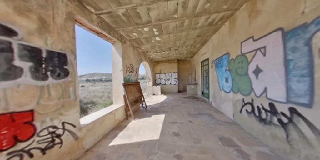 6 soveværelse Villa til salg i Elche / Elx med garage - € 225.000 (Ref: 8926634)