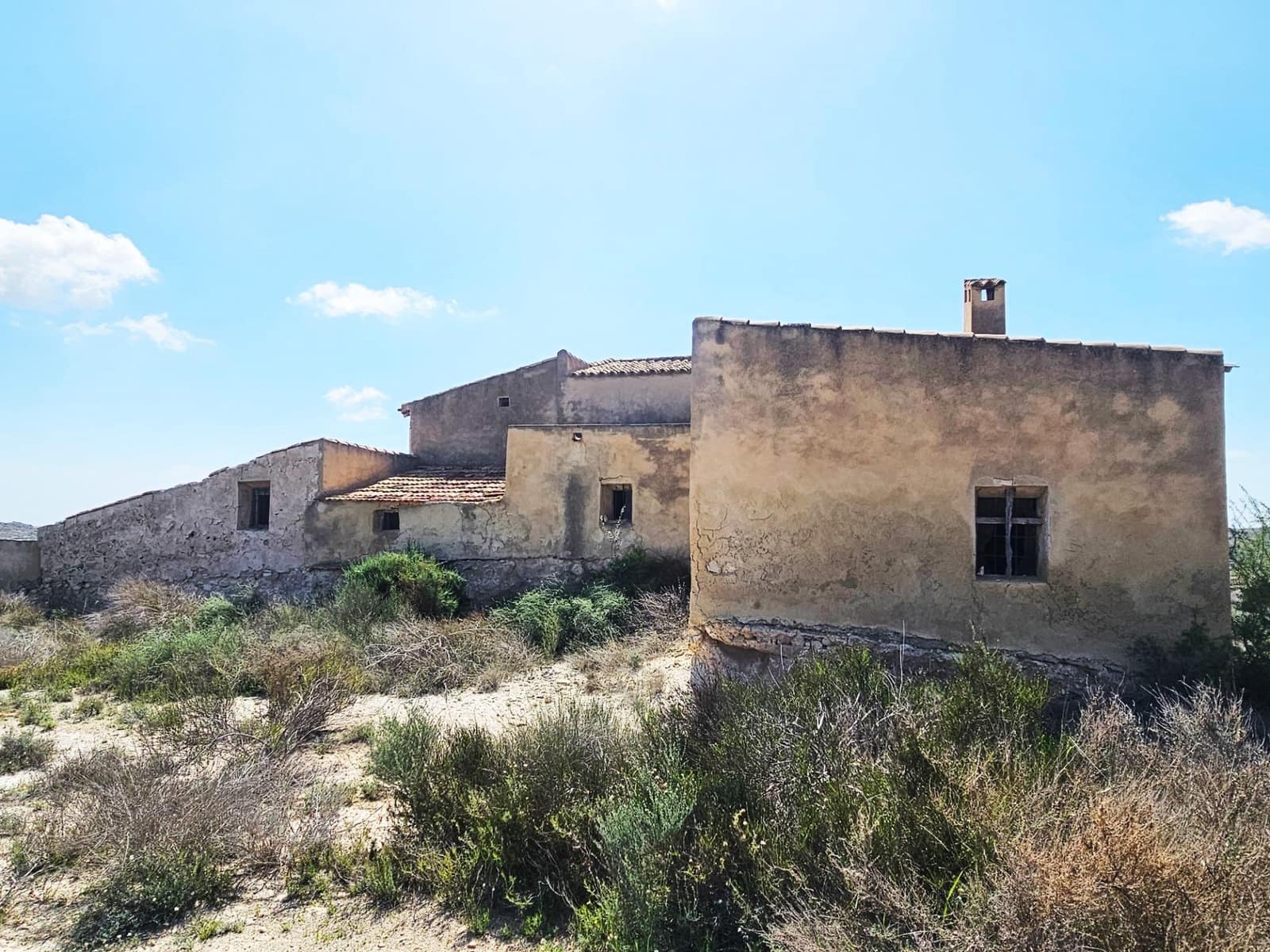 6 soveværelse Villa til salg i Elche / Elx med garage - € 225.000 (Ref: 8926634)