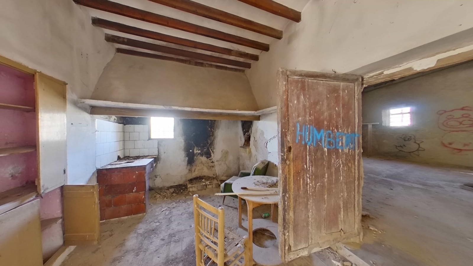 6 soveværelse Villa til salg i Elche / Elx med garage - € 225.000 (Ref: 8926634)