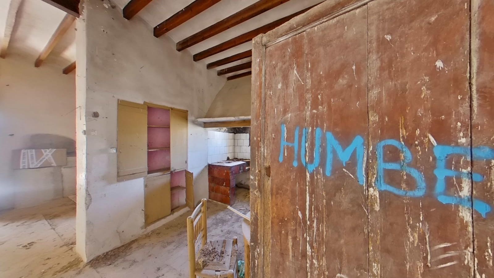 6 soveværelse Villa til salg i Elche / Elx med garage - € 225.000 (Ref: 8926634)