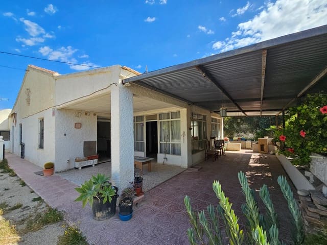 8 soverom Villa til salgs i Torrellano, Elche / Elx med svømmebasseng garasje - € 259 900 (Ref: 9012842)