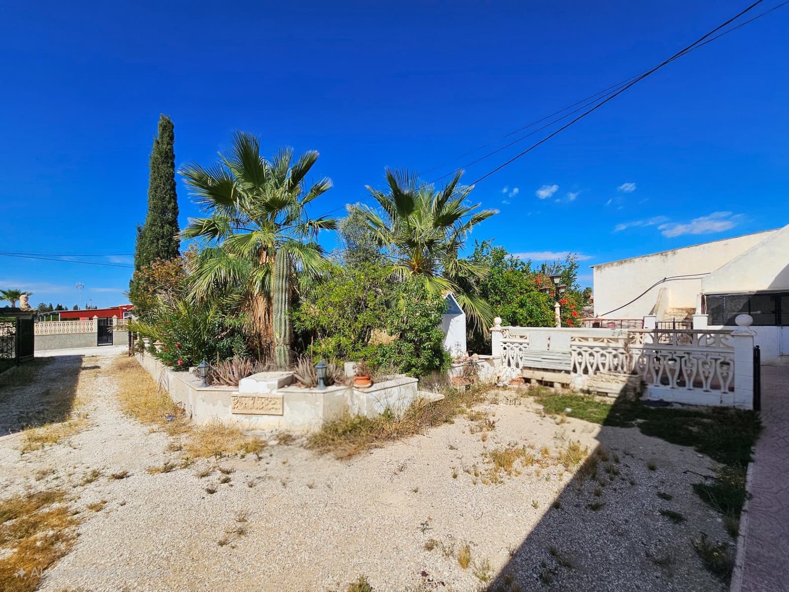 8 soverom Villa til salgs i Torrellano med svømmebasseng garasje - € 259 900 (Ref: 9012842)