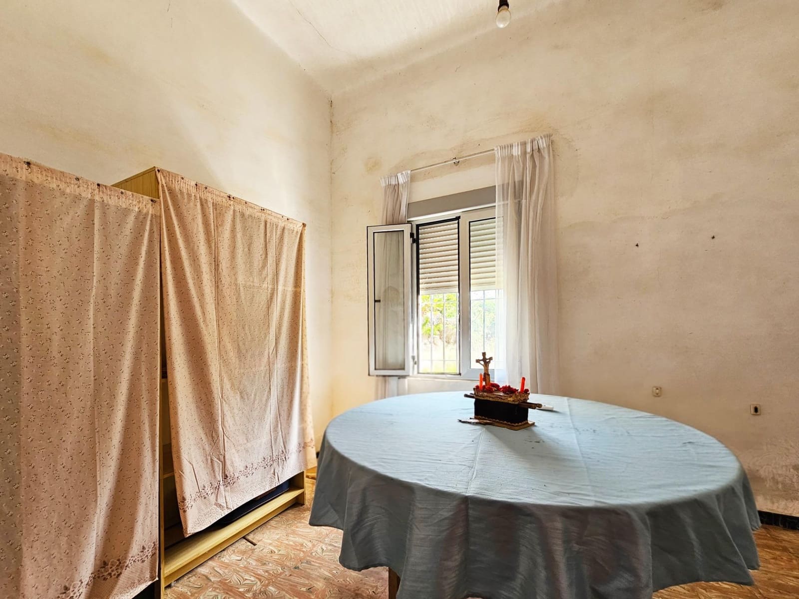 8 soverom Villa til salgs i Torrellano med svømmebasseng garasje - € 259 900 (Ref: 9012842)