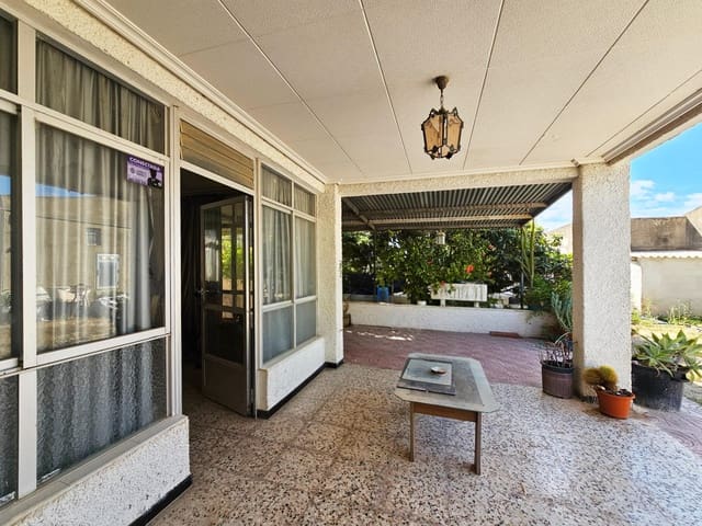 8 chambre Villa/Maison à vendre à Torrellano, Elche / Elx avec piscine garage - 259 900 € (Ref: 9012842)