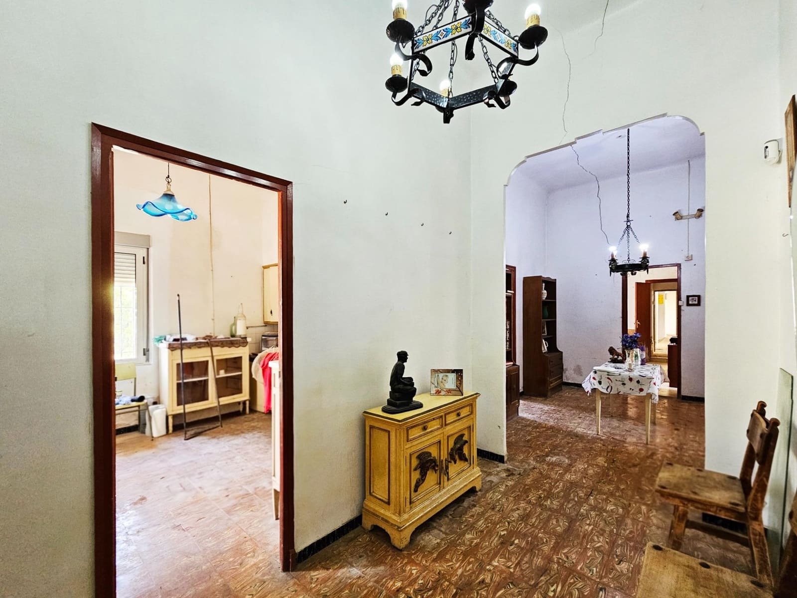 8 soverom Villa til salgs i Torrellano med svømmebasseng garasje - € 259 900 (Ref: 9012842)