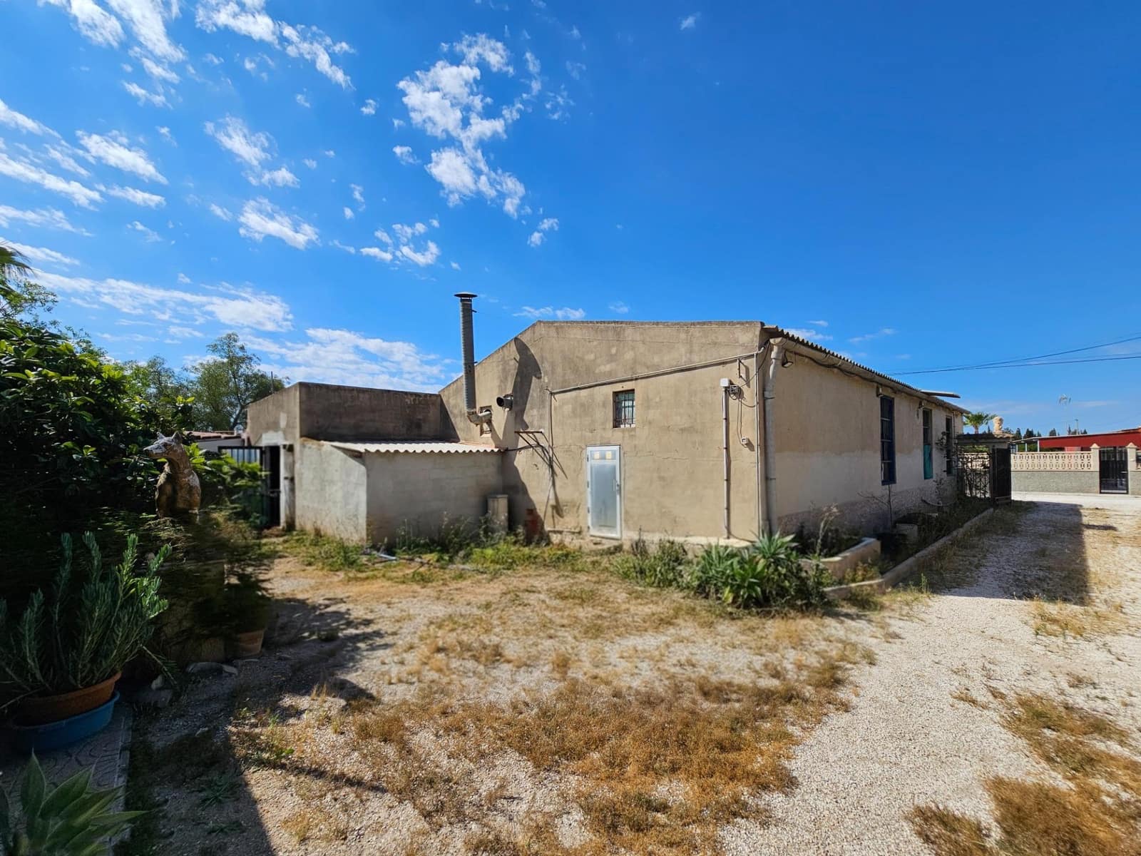 8 soverom Villa til salgs i Torrellano med svømmebasseng garasje - € 259 900 (Ref: 9012842)