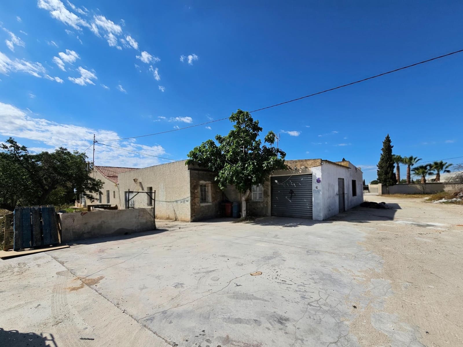 8 soverom Villa til salgs i Torrellano med svømmebasseng garasje - € 259 900 (Ref: 9012842)