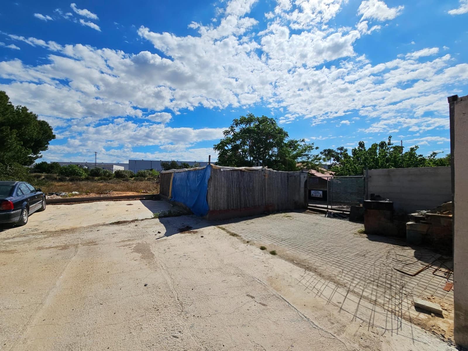 8 soverom Villa til salgs i Torrellano med svømmebasseng garasje - € 259 900 (Ref: 9012842)