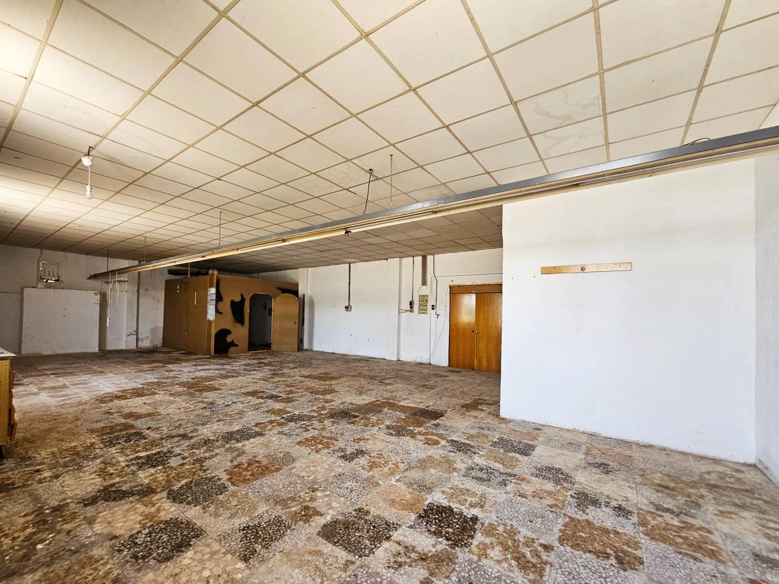 8 soverom Villa til salgs i Torrellano med svømmebasseng garasje - € 259 900 (Ref: 9012842)