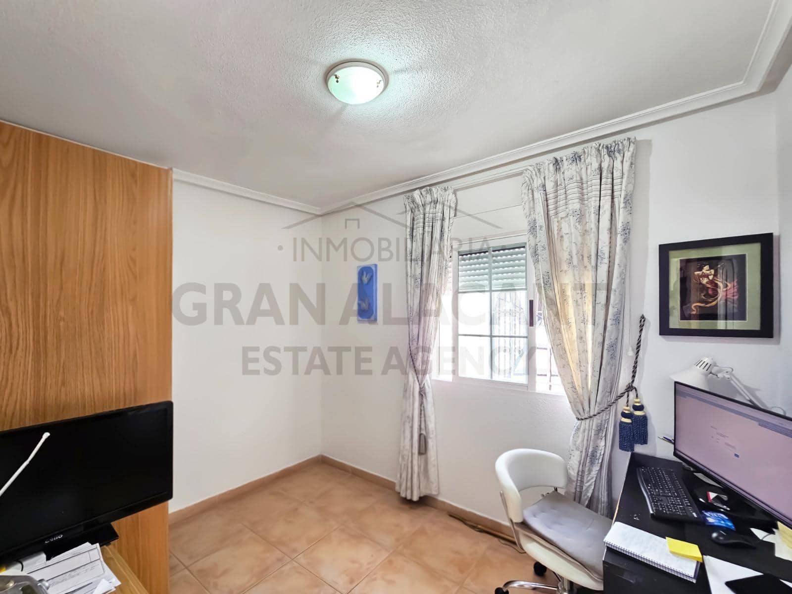 2 sovrum Bungalow till salu i Gran Alacant med pool garage - 198 000 € (Ref: 9018373)
