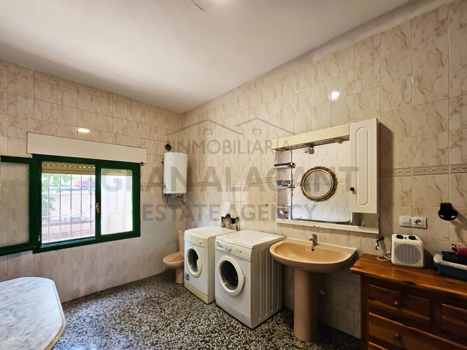 5 soveværelse Villa til salg i Villafranqueza med swimmingpool garage - € 305.000 (Ref: 9042270)