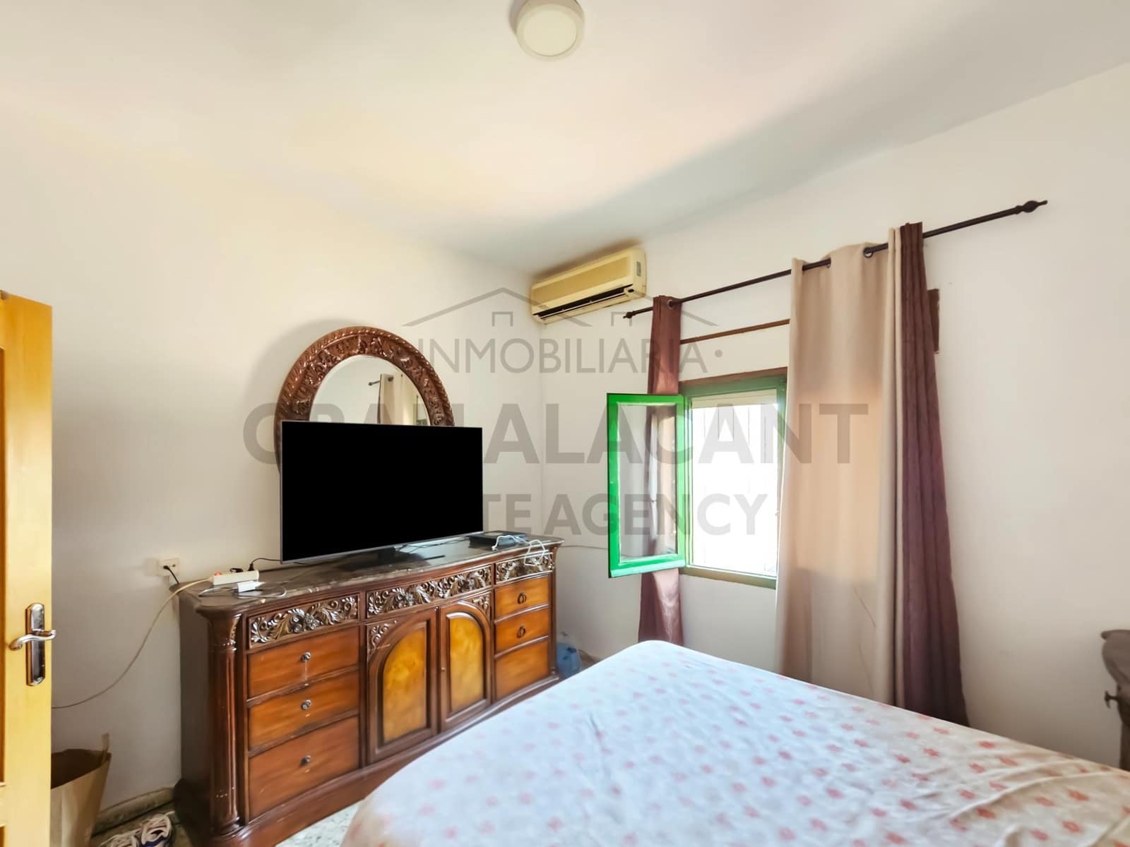 5 soveværelse Villa til salg i Villafranqueza med swimmingpool garage - € 305.000 (Ref: 9042270)