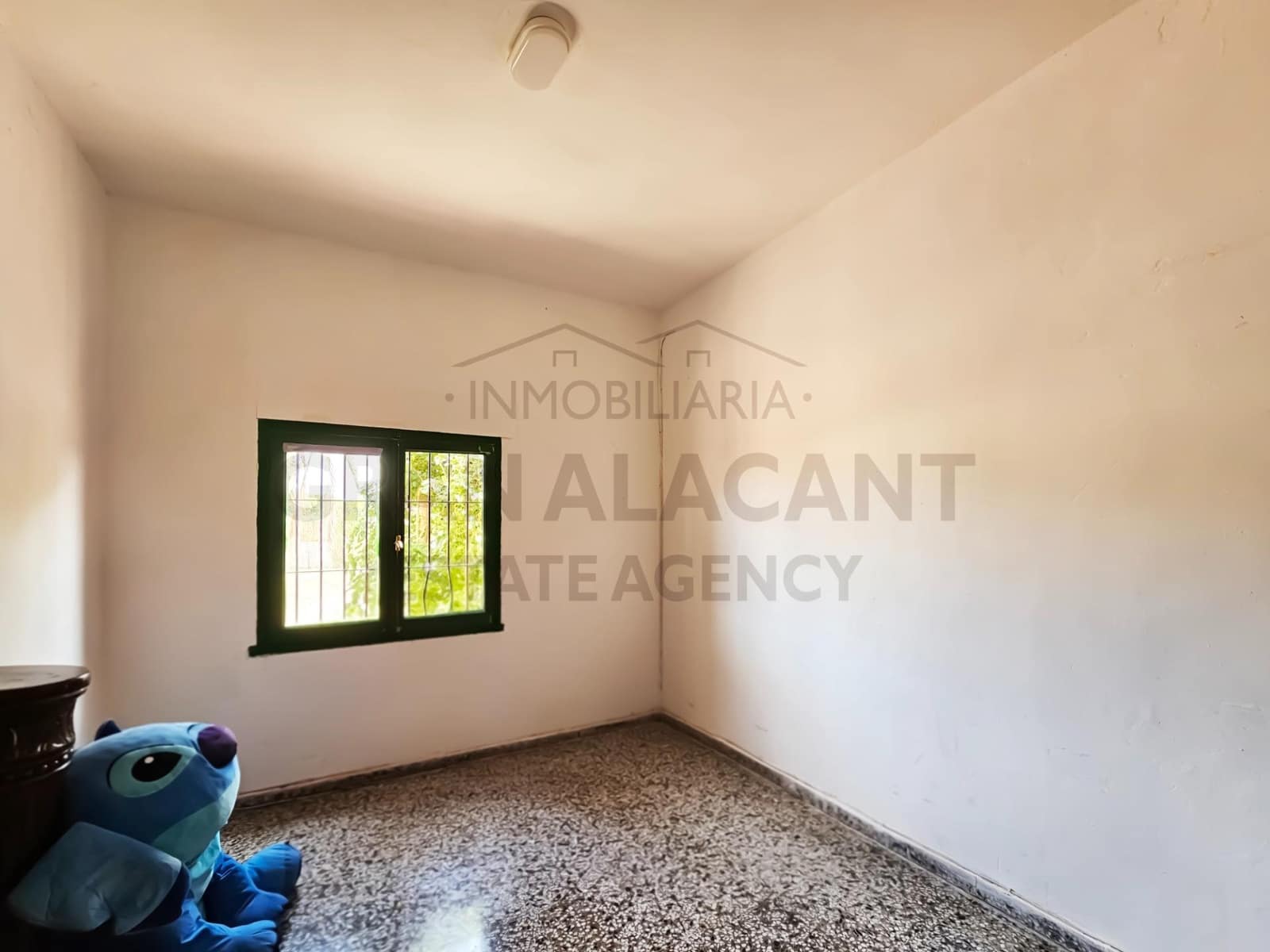 5 soveværelse Villa til salg i Villafranqueza med swimmingpool garage - € 305.000 (Ref: 9042270)