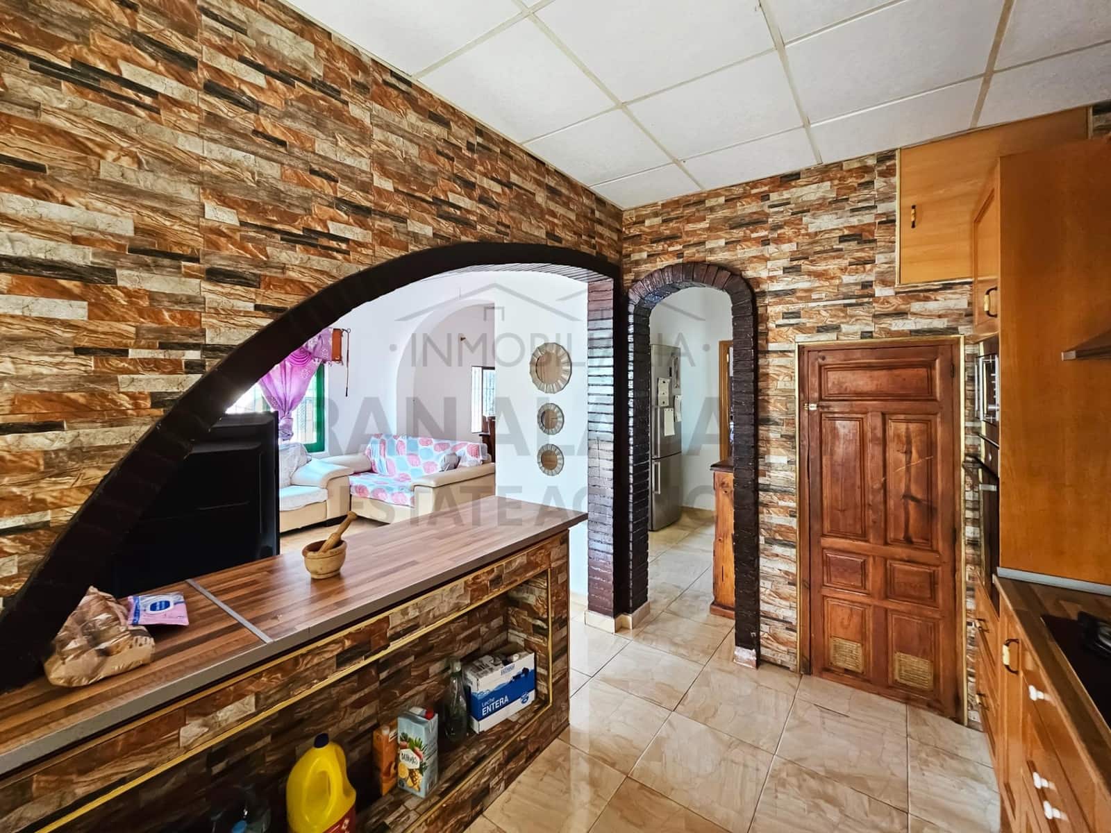 5 soveværelse Villa til salg i Villafranqueza med swimmingpool garage - € 305.000 (Ref: 9042270)