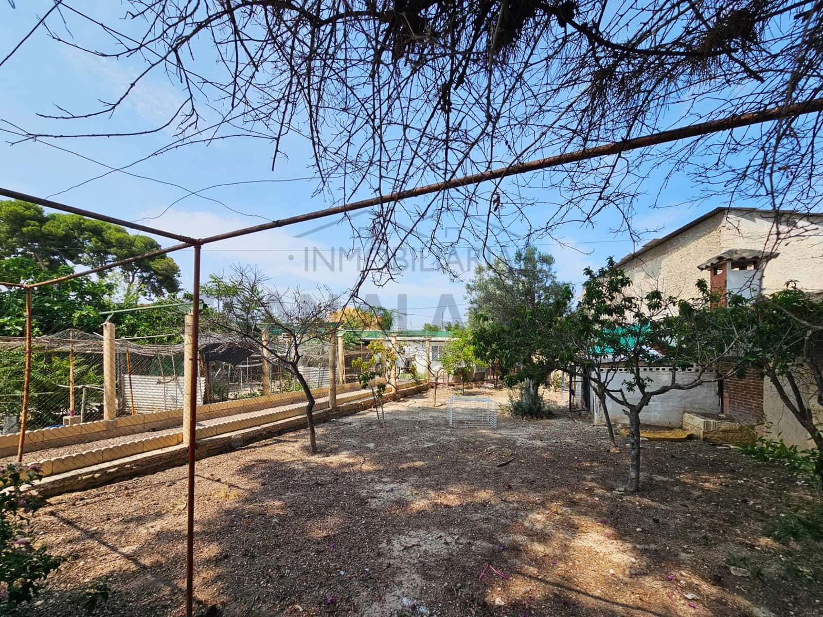 5 soveværelse Villa til salg i Villafranqueza med swimmingpool garage - € 305.000 (Ref: 9042270)