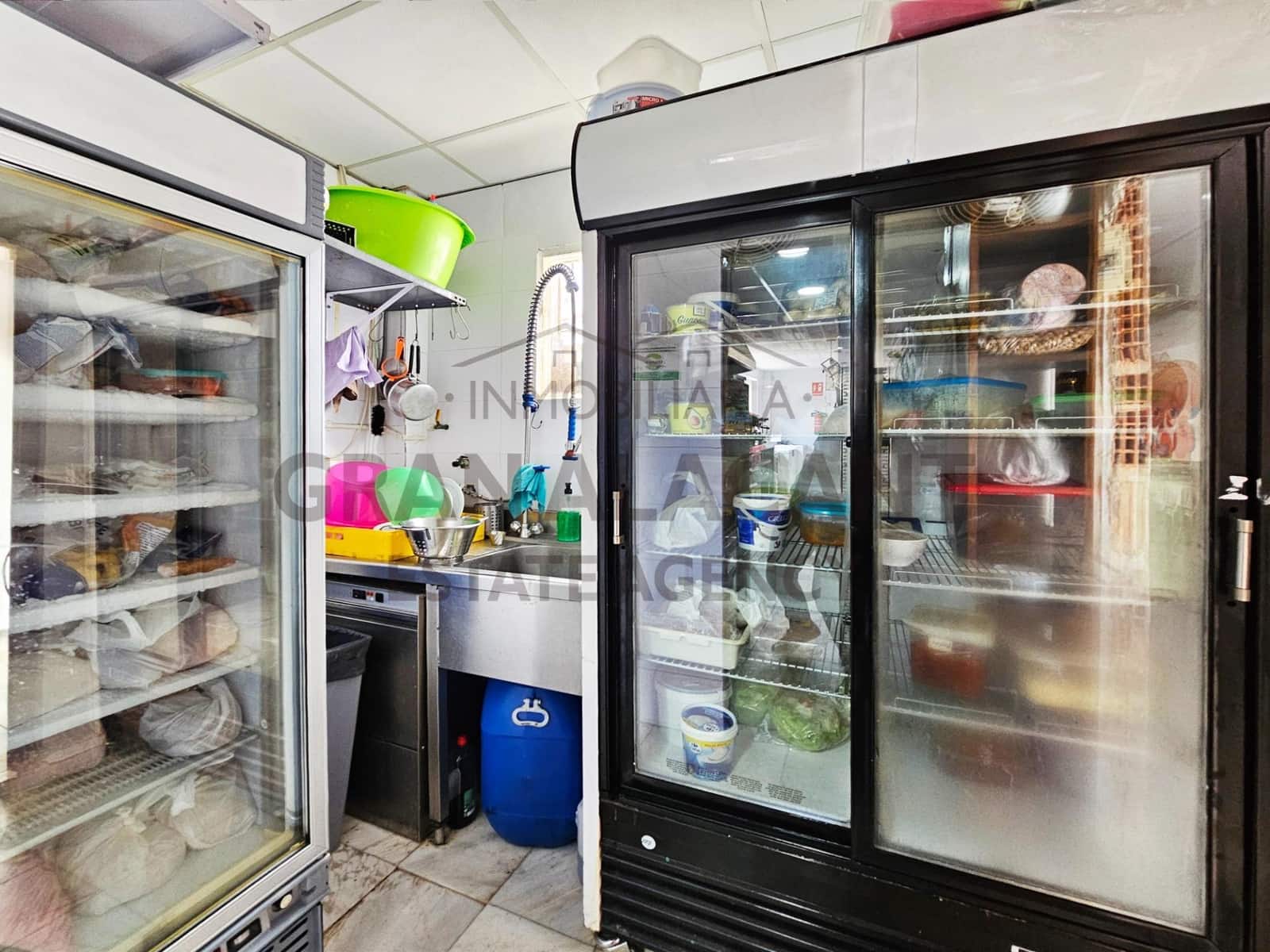 Erhverv til salg i Alicante by - € 175.000 (Ref: 9062394)