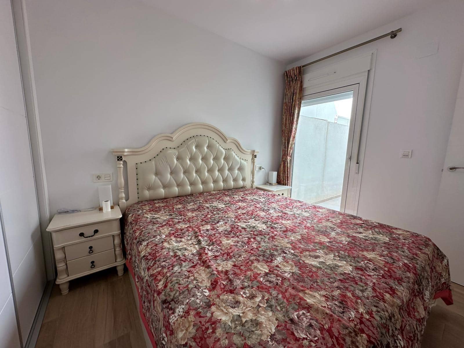 3 sovrum Bungalow att hyra i Gran Alacant med pool - 1 200 € (Ref: 9068837)