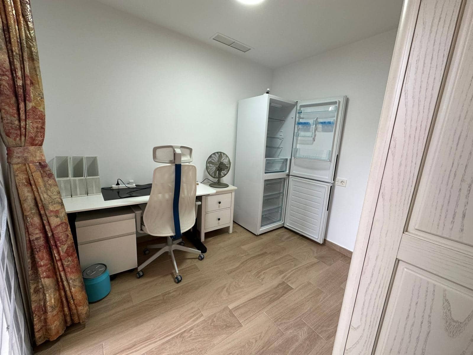 3 sovrum Bungalow att hyra i Gran Alacant med pool - 1 200 € (Ref: 9068837)