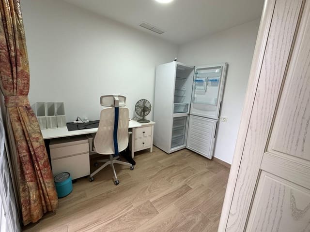 3 bedroom Bungalow for rent in Monte y Mar, Santa Pola with pool - € 1,200 (Ref: 9068837)