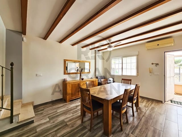 3 bedroom Bungalow for sale in Puerto Marino, Santa Pola with pool garage - € 349,900 (Ref: 9137161)