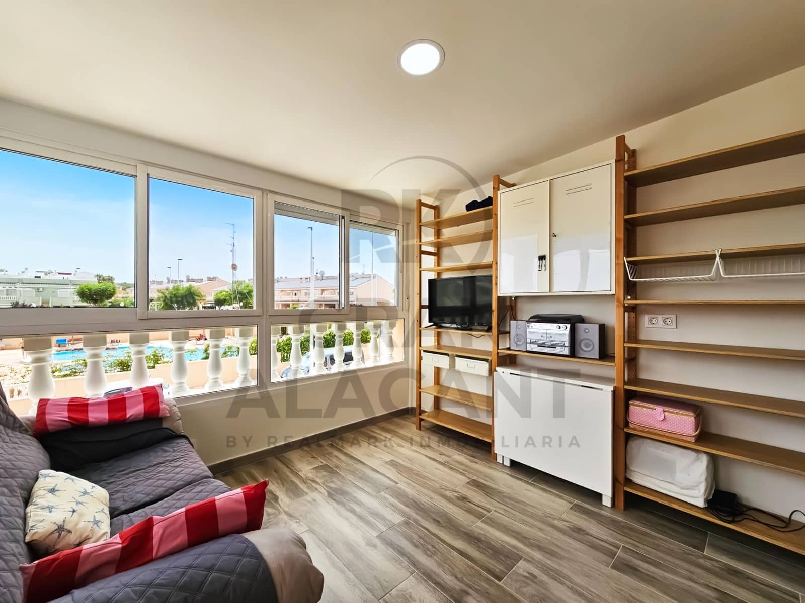 3 chambre Bungalow à vendre à Gran Alacant avec piscine garage - 349 900 € (Ref: 9137161)