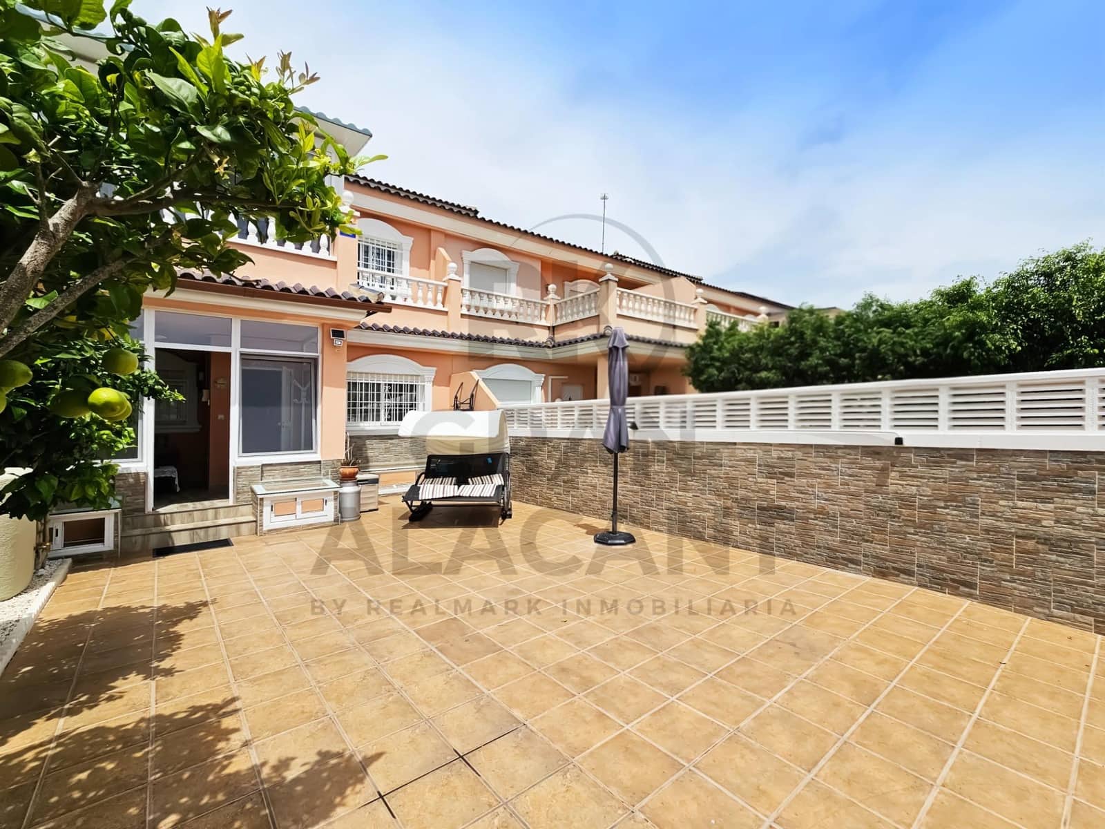 3 Zimmer Bungalow zu verkaufen in Gran Alacant mit Pool Garage - 349.900 € (Ref: 9137161)