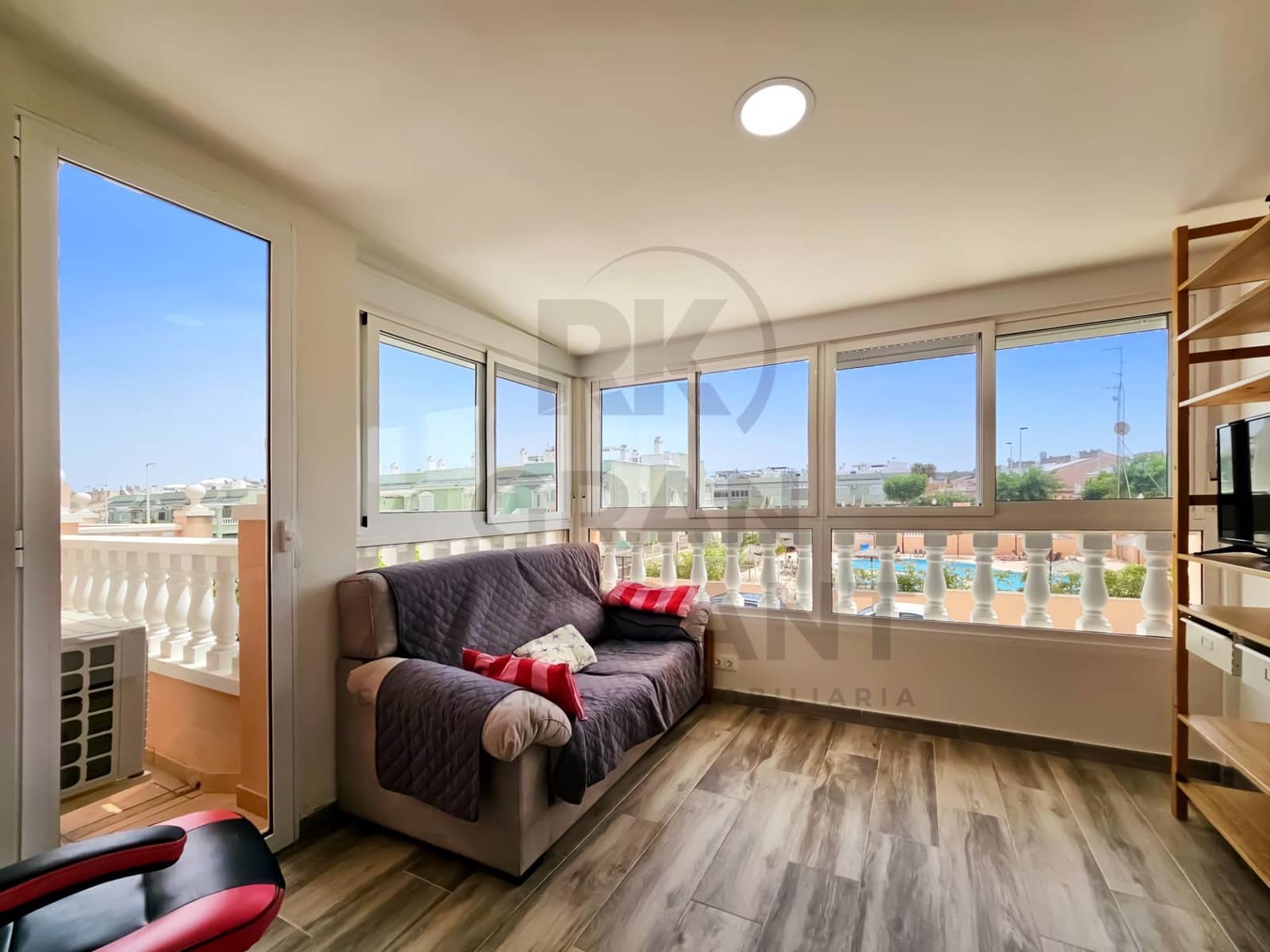 3 Zimmer Bungalow zu verkaufen in Gran Alacant mit Pool Garage - 349.900 € (Ref: 9137161)