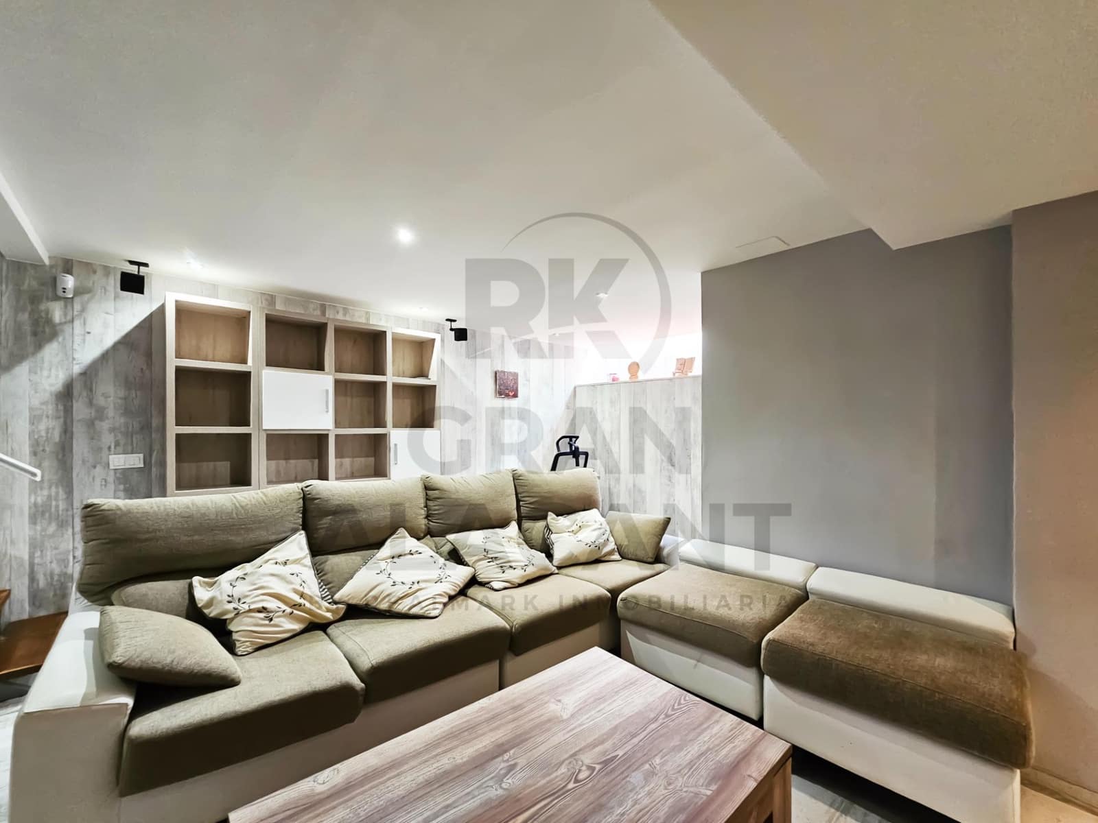 3 Zimmer Bungalow zu verkaufen in Gran Alacant mit Pool Garage - 349.900 € (Ref: 9137161)