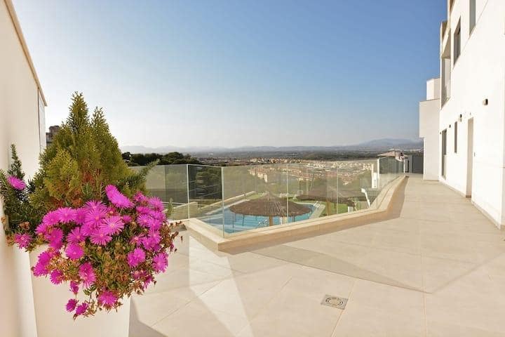 2 sypialnia Penthouse na sprzedaż w Gran Alacant z basenem garażem - 419 000 € (Ref: 9162317)