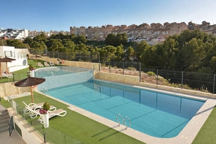 2 sypialnia Penthouse na sprzedaż w Gran Alacant z basenem garażem - 419 000 € (Ref: 9162317)