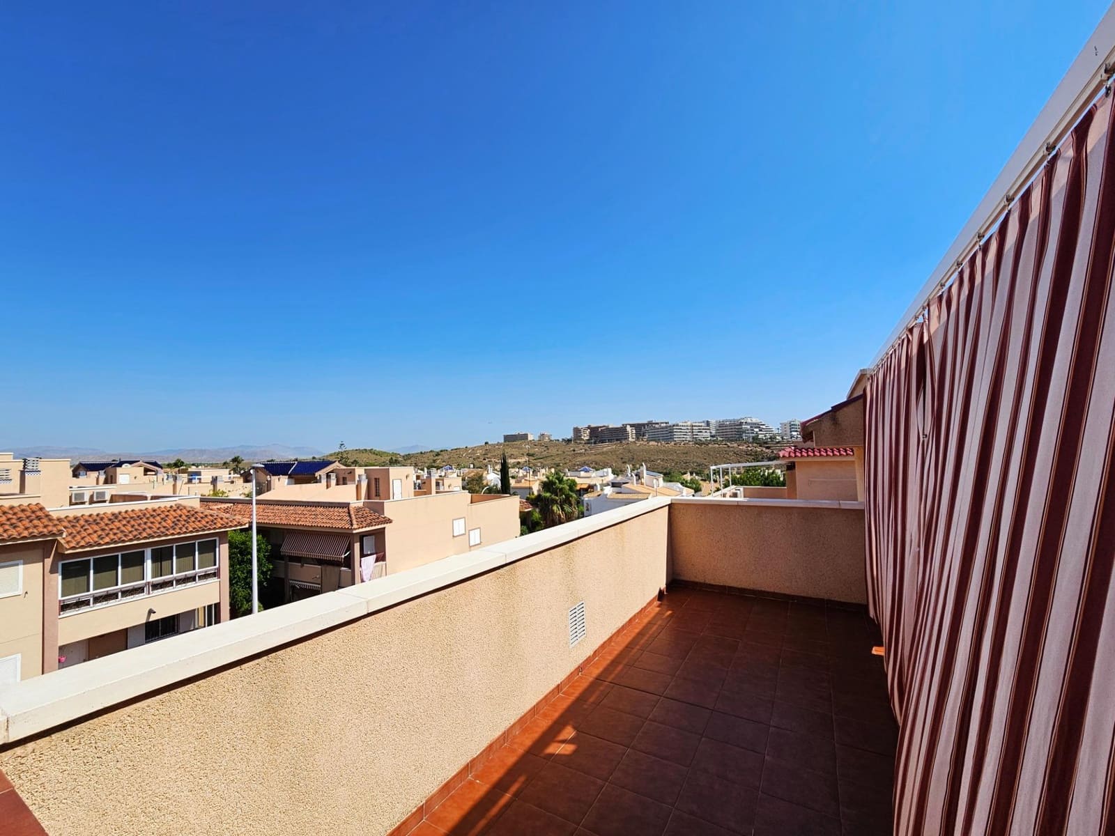 2 quarto Bungalow para venda em Gran Alacant com piscina garagem - 252 500 € (Ref: 9163762)