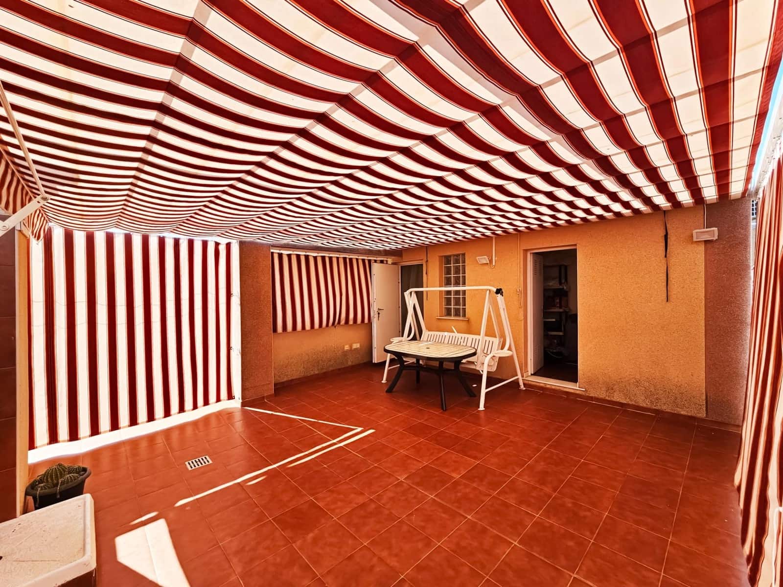 2 bedroom Bungalow for sale in Gran Alacant with pool garage - € 252,500 (Ref: 9163762)