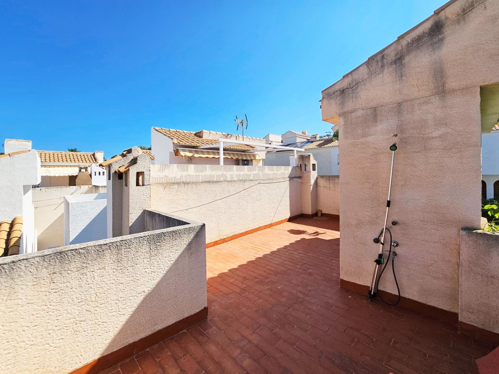 3 sypialnia Bungalow na sprzedaż w Gran Alacant z basenem garażem - 234 990 € (Ref: 9163763)