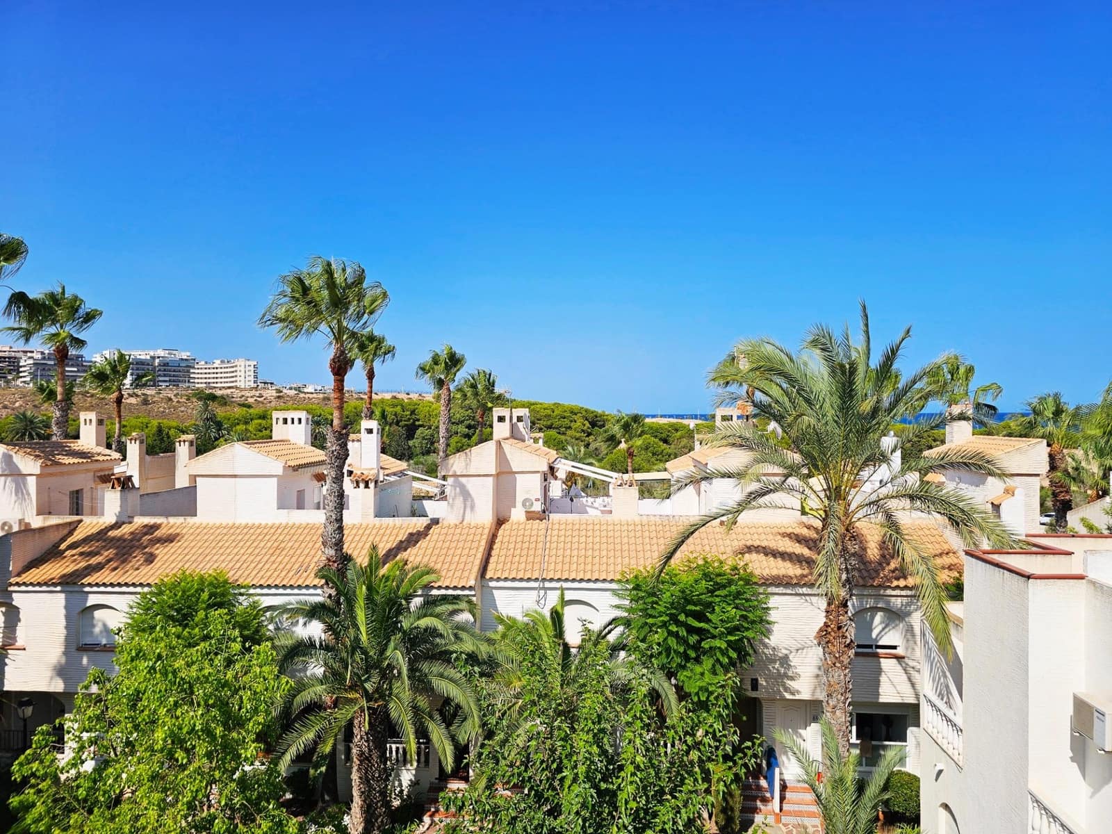 3 sypialnia Bungalow na sprzedaż w Gran Alacant z basenem garażem - 234 990 € (Ref: 9163763)