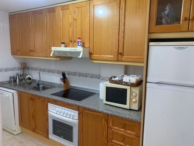 2 makuuhuone Bungalow vuokrattavana paikassa Gran Alacant, Santa Pola mukana uima-altaan - 950 € (Ref: 9163764)