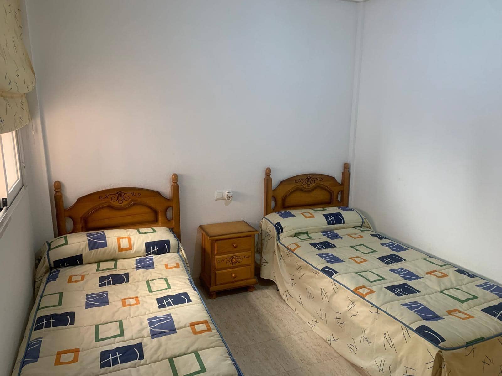 2 makuuhuone Bungalow vuokrattavana paikassa Gran Alacant mukana uima-altaan - 950 € (Ref: 9163764)