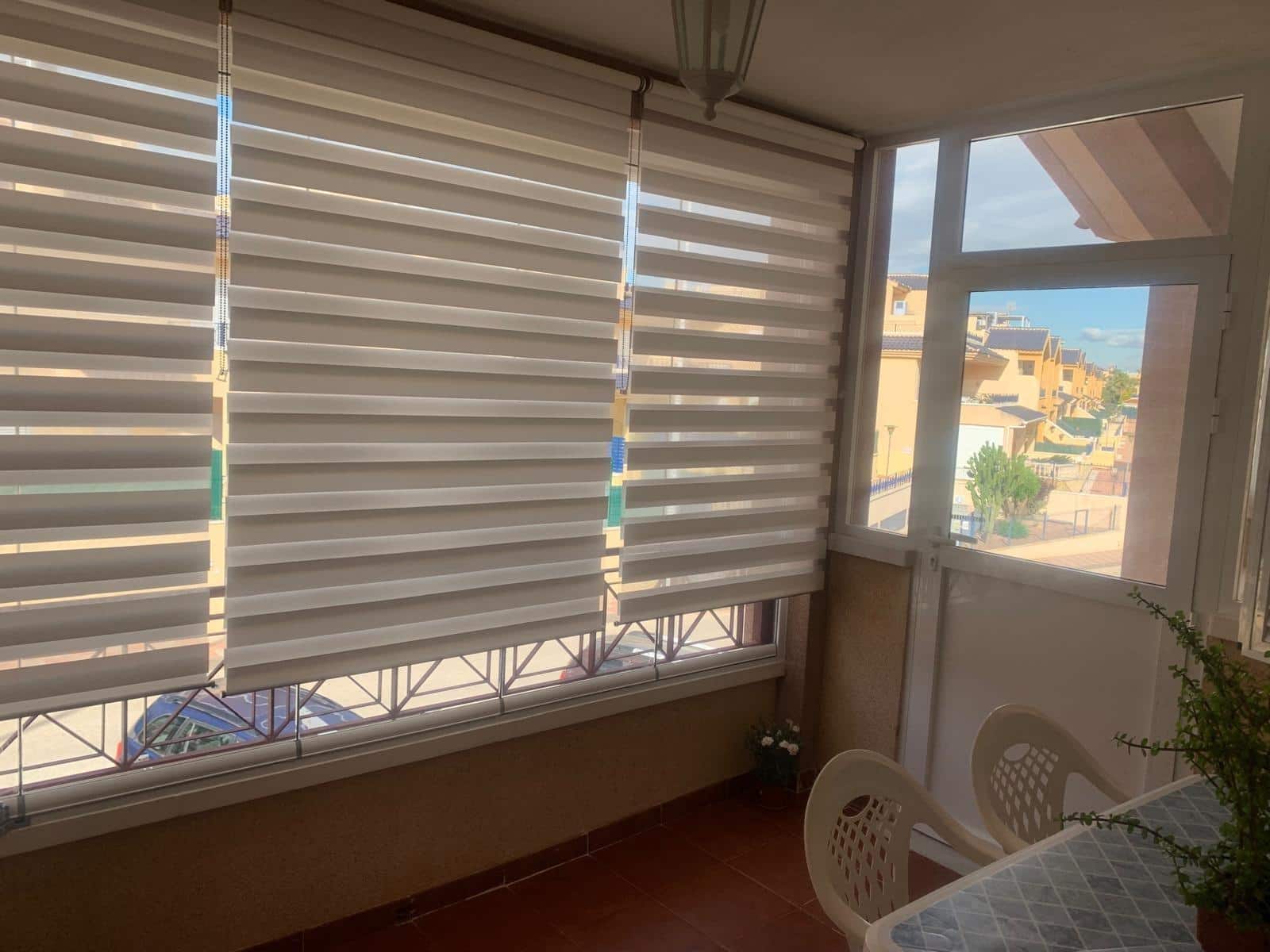 2 makuuhuone Bungalow vuokrattavana paikassa Gran Alacant mukana uima-altaan - 950 € (Ref: 9163764)