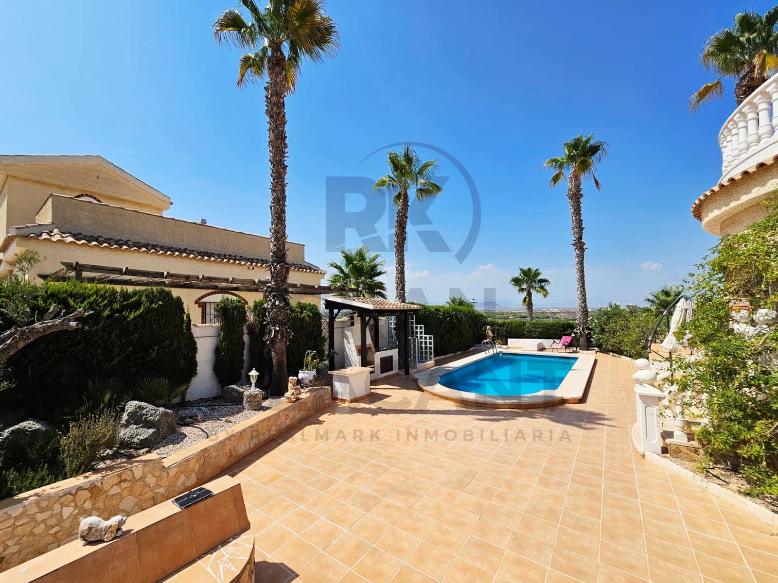 3 soveværelse Villa til salg i Gran Alacant med swimmingpool garage - € 525.000 (Ref: 9181065)