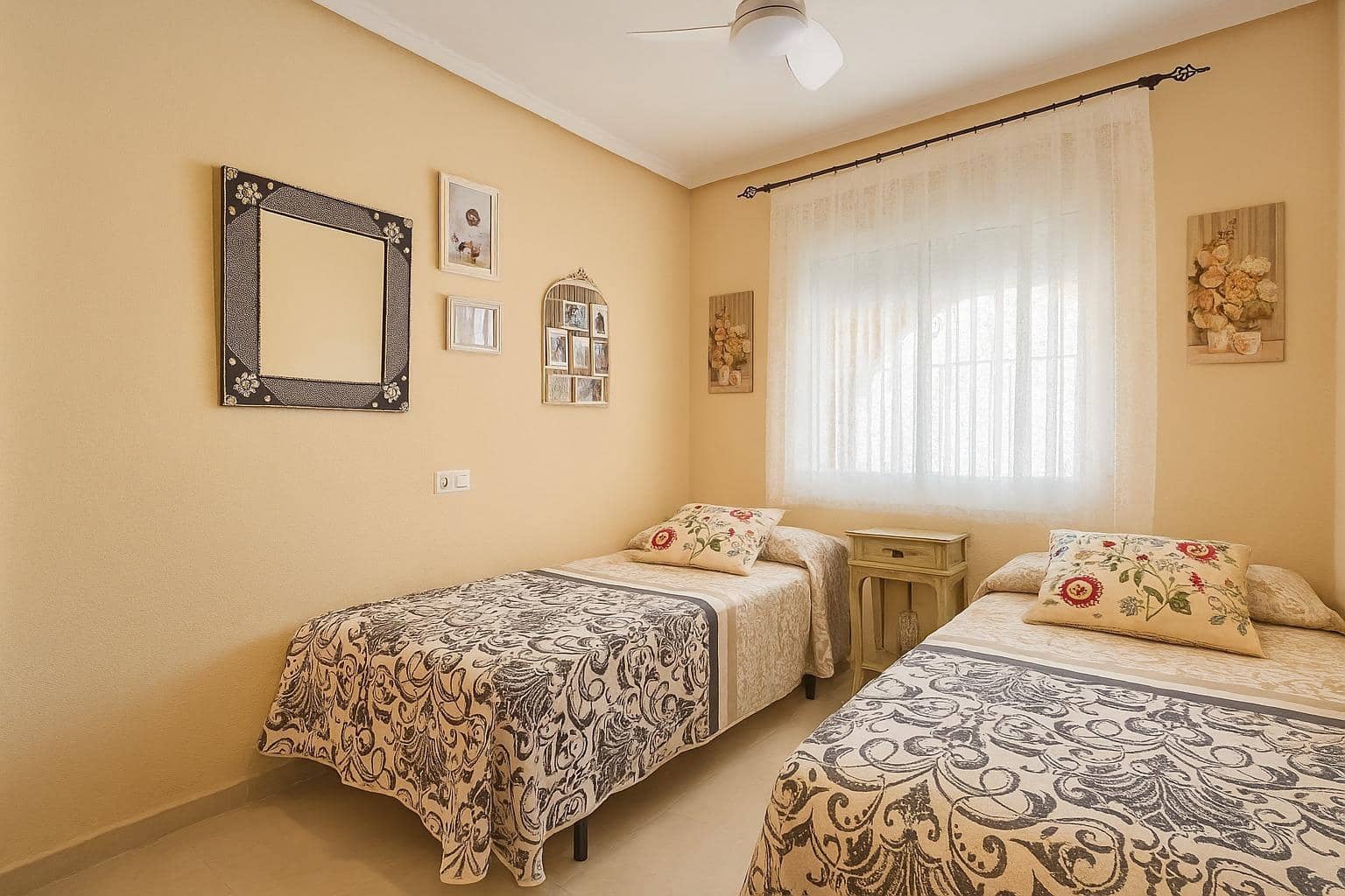 3 soveværelse Lejlighed til salg i Gran Alacant med swimmingpool garage - € 212.500 (Ref: 9198466)