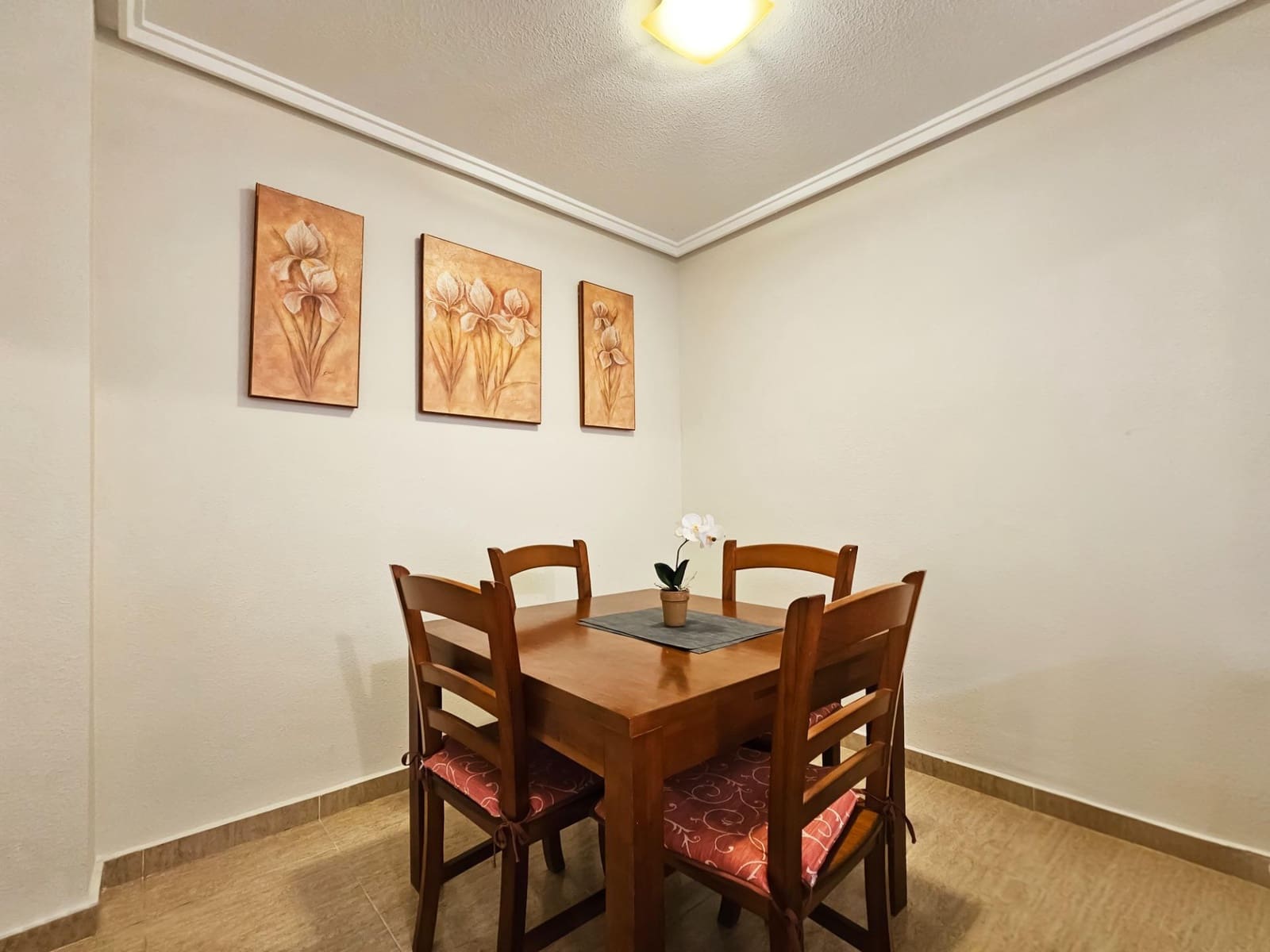 3 soveværelse Bungalow til salg i Gran Alacant med swimmingpool - € 197.990 (Ref: 9208343)