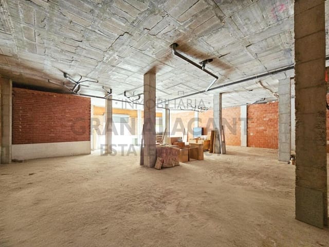 Kommersiell till salu i Torrellano, Elche / Elx - 260 000 € (Ref: 9282247)